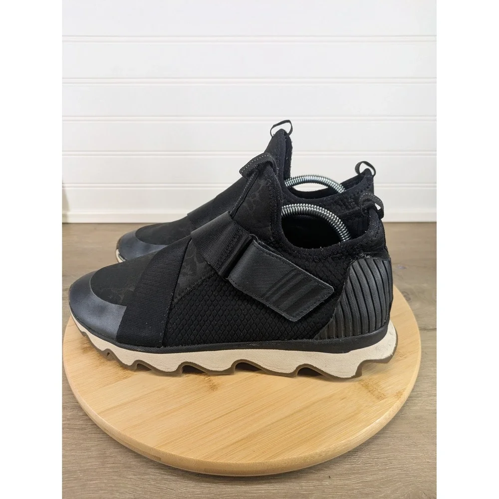 Sorel Kinetic Impact II Strap Black Athleisure Sneakers Women's 11 Comfort Shoes